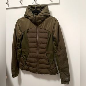 LIKE NEW Lululemon Down for it All Jacket in Dark Olive size 6
